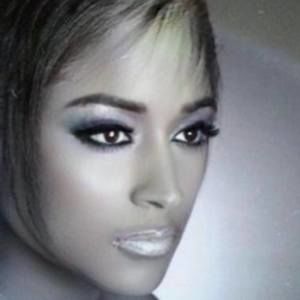 Meet your Posher, Carmella